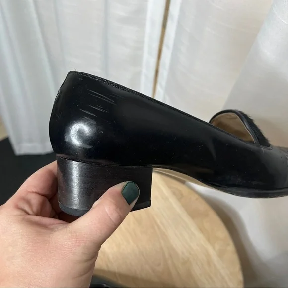 Vintage vaneli black fur embellished shoes - Picture 8 of 10